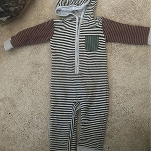 Baby sweatshirt jumpsuit - 12/18 months with zipper